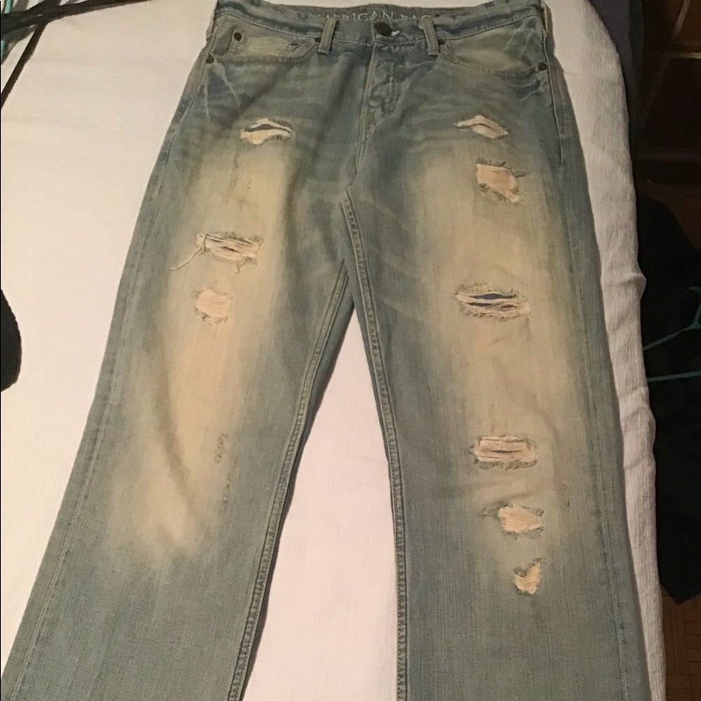 American eagle bootcut jeans ripped style , waist 32, length 36